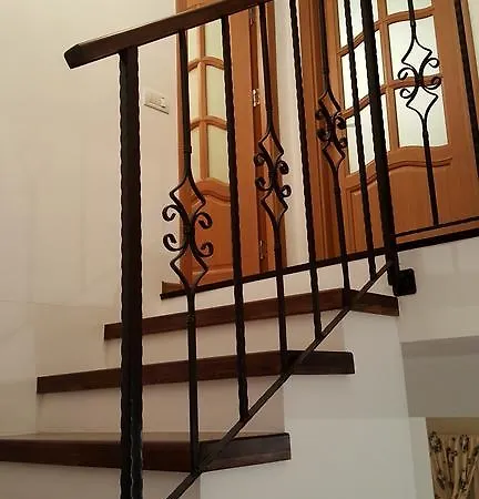 בית הארחה House Ania