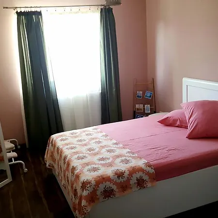 House Ania בית הארחה *